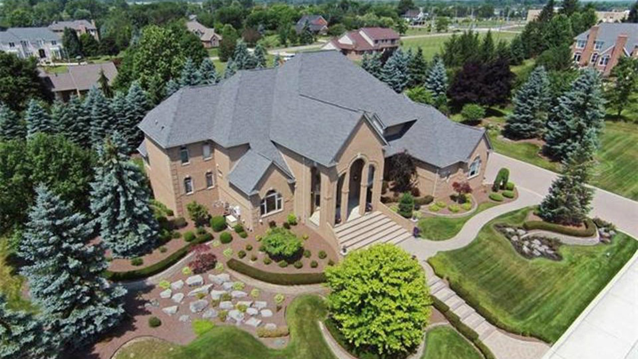 Plymouth Township 5bedroom home listed for 2.1 million